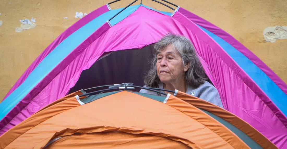 *ONG Clipp activa centros de acopio para ayudar a familiares de presos políticos que acampan esperando su excarcelación.