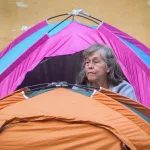 *ONG Clipp activa centros de acopio para ayudar a familiares de presos políticos que acampan esperando su excarcelación.