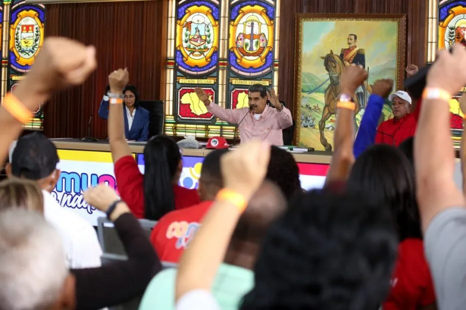 Pdvsa https://vtv.com.ve/delcy-rodriguez-ley-hidrocarburos-permitiran-felicidad-pueblo/