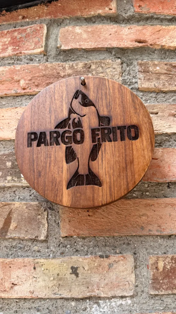Carbón: la historia del restaurante que se creó para tener "el mejor pollo de Caracas"