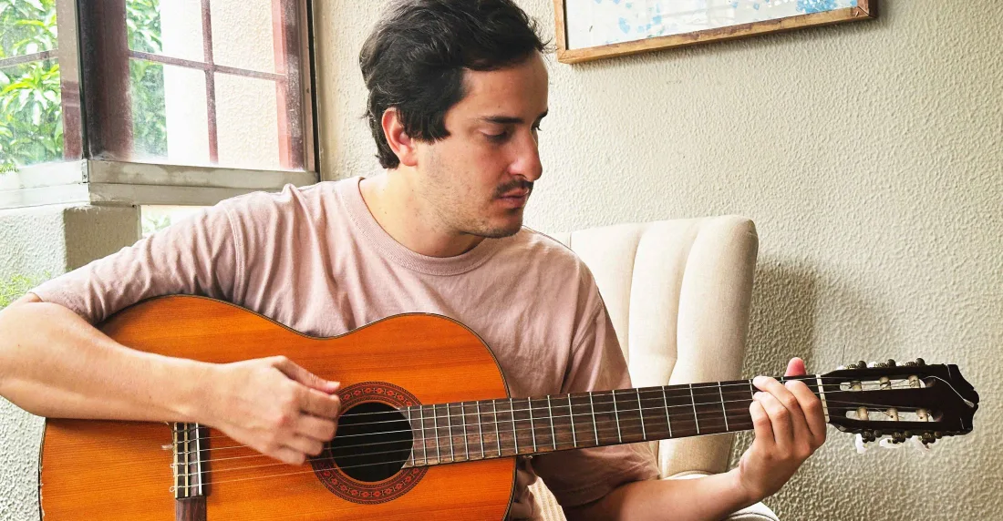 Ava Casas de Americania