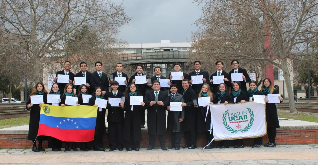UCAB gana como "Mejor delegación global" y 22 premios individuales en el MUN de Madrid