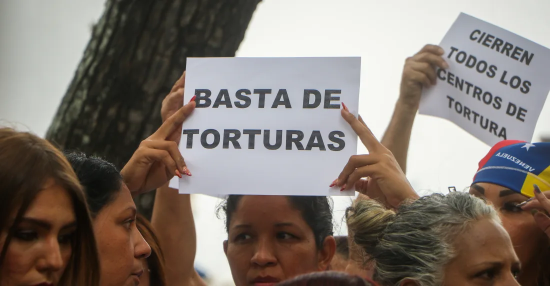 En su informe anual sobre Derechos Humanos, Amnistía Internacional hace una advertencia grave sobre Venezuela: no solo quedaron impunes los crímenes de lesa humanidad cometidos en años anteriores sino que, en 2025, siguieron ocurriendo.