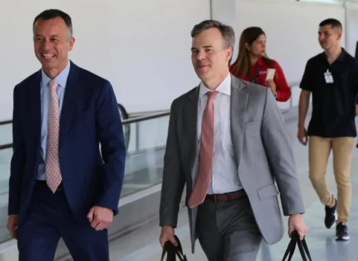 El nuevo encargado de negocios de EE.UU. John Barrett ya está en Venezuela