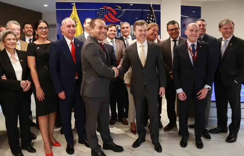 John Barrett se reunió con Venamcham para incluirlos en la "transformación" de Venezuela