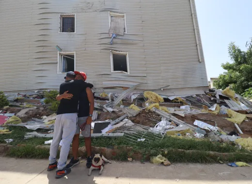 Colapsaron dos urbanismos de Misión Vivienda en Playa Grande (fotos)