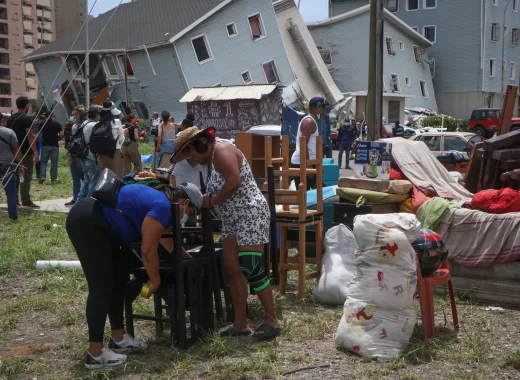 https://www.swissinfo.ch/spa/venezuela-inicia-la-construcci%c3%b3n-de-casi-2%2e000-viviendas-para-los-afectados-por-terremotos/91825050
