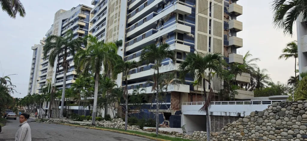 La Guaira: el colapso de Tanaguarena en imágenes