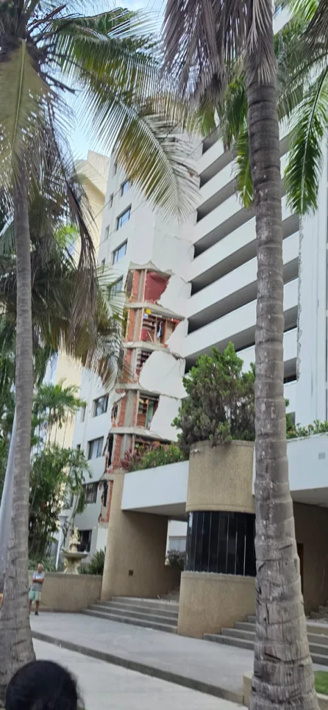 La Guaira: el colapso de Tanaguarena en imágenes
