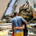 Colapsaron las dos urbanizaciones de Misión Vivienda en Playa Grande (fotos)