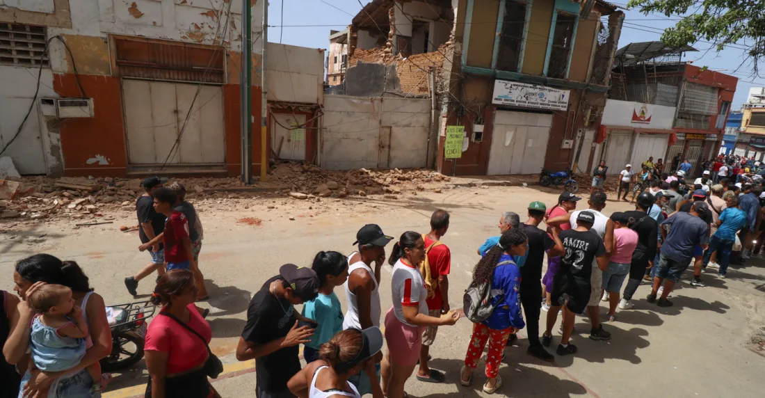 Naciones Unidas instala 3 hospitales de campaña en La Guaira