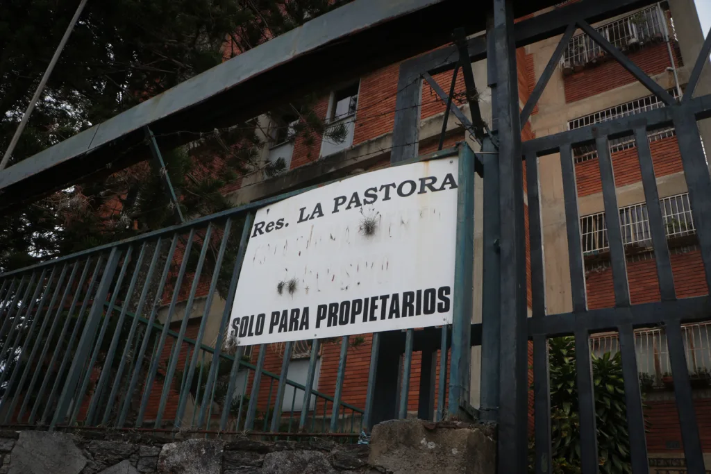 La Pastora