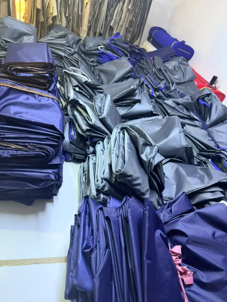 Lote de bolsas mortuorias realizadas por Tefi Sánchez