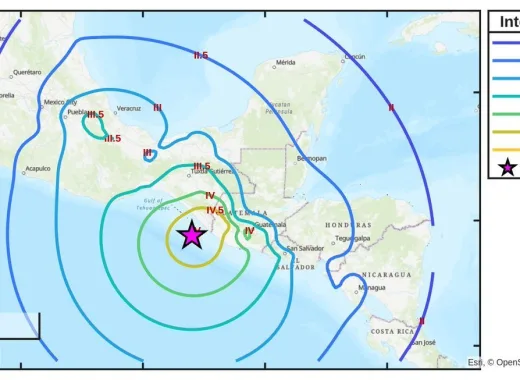 Terremoto de 7,4 afecta el sur de México y se siente en Guatemala y El Salvador