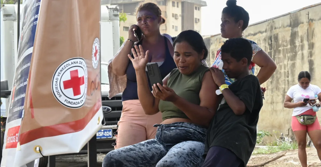 Cruz Roja Venezolana habilita canal para buscar familiares tras el terremoto en Colombia