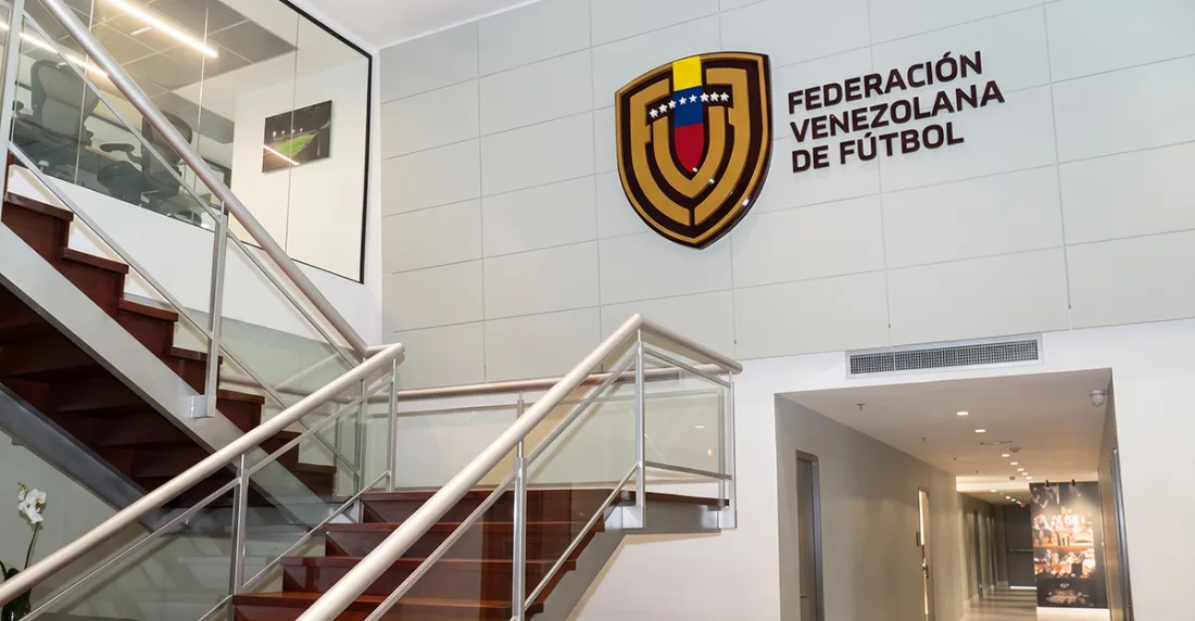 FVF reafirma su respaldo a la posición institucional de CONMEBOL y a la gestión de Gianni Infantino | El Estímulo