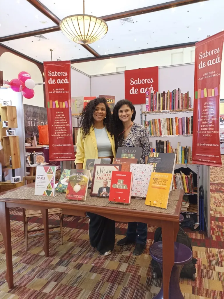Iniciativa de la librería gasgronómica Sabores de acá en Campaña de recolección de útiles  