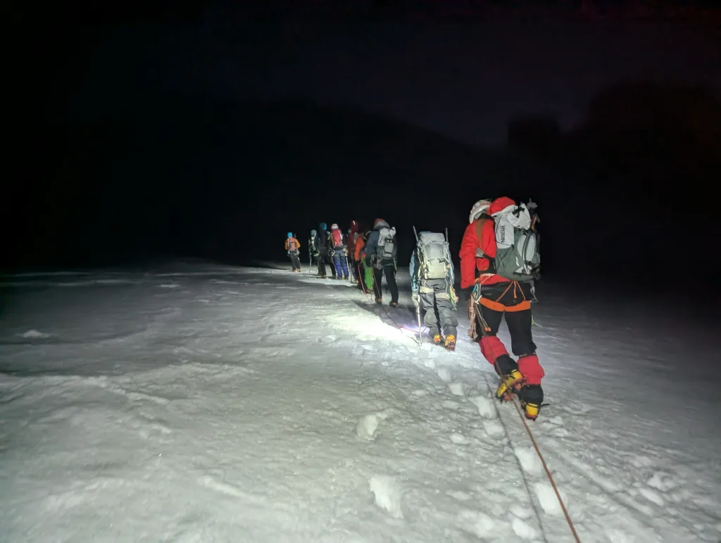Proyecto Cumbre completó 4 picos en Bolivia 