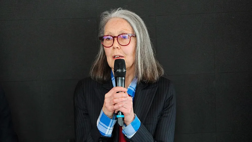 anne carson