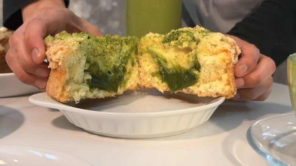 Aroa: el matcha de verdad tiene su lugar en Las Mercedes